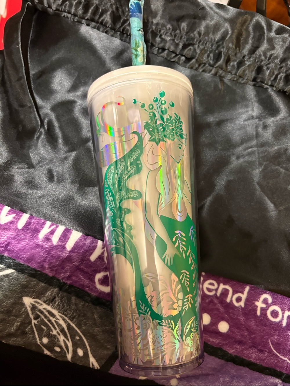 Starbucks Iridescent Pearl Green Mermaid Tumbler 24 oz New with Straw~ 2022 NWT